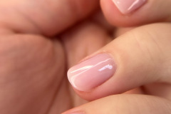 nails